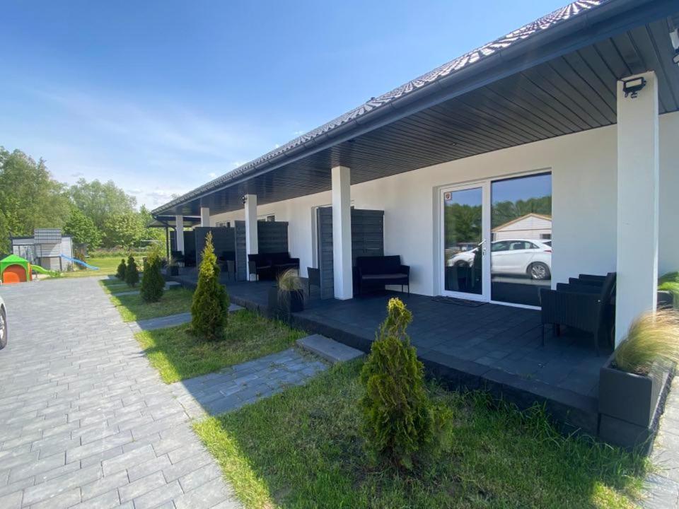 Domki Black Pearl Mielno Basen Sauna Jacuzzi Екстериор снимка